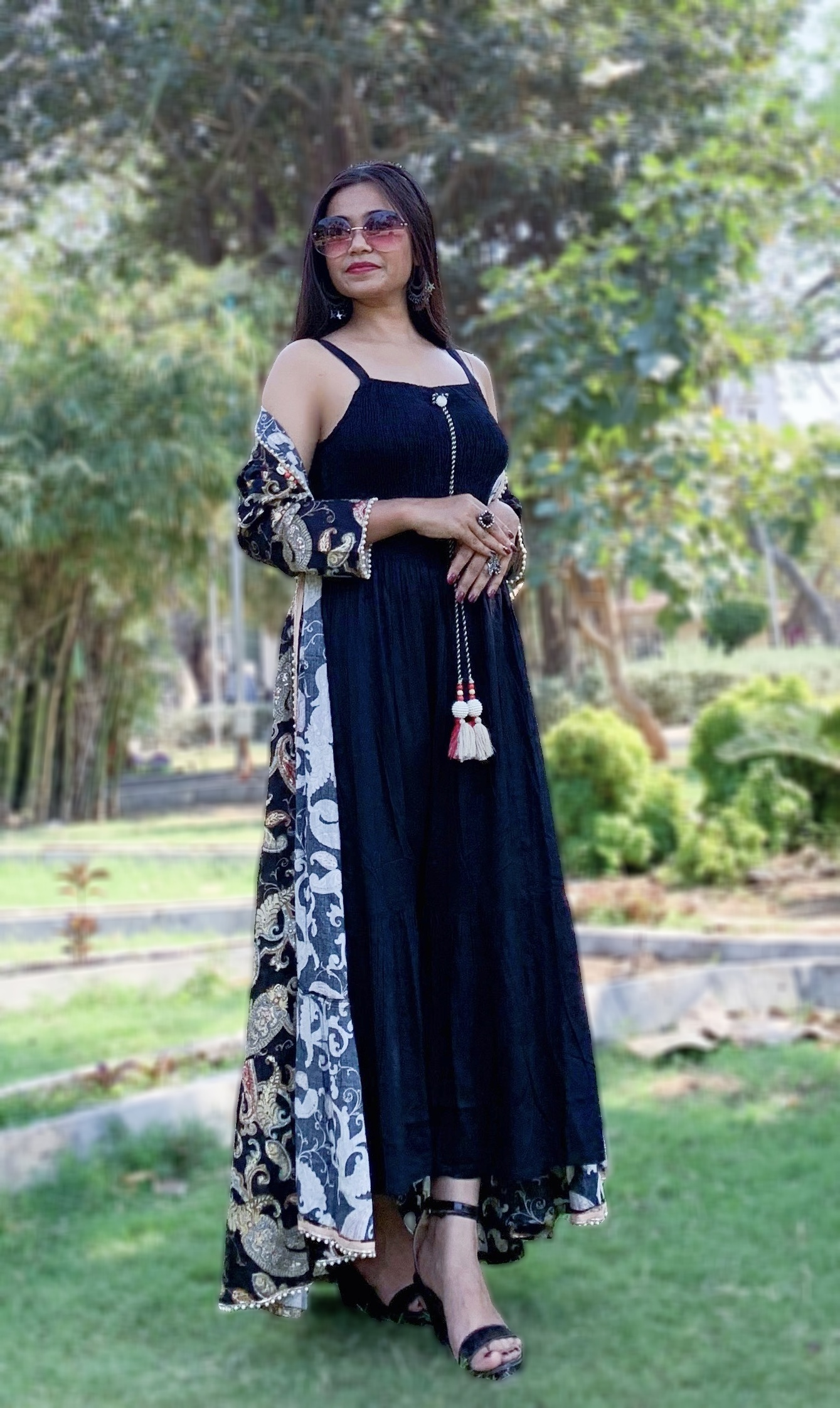 Large Woman Black Hand Woven Rayon Long Kurti at Rs 750 in Jaipur | ID:  20555319091
