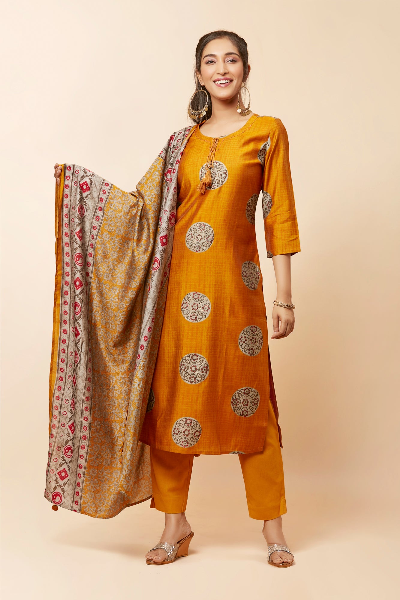 Urban Mystic Mustered Geometric Print Kurta Set