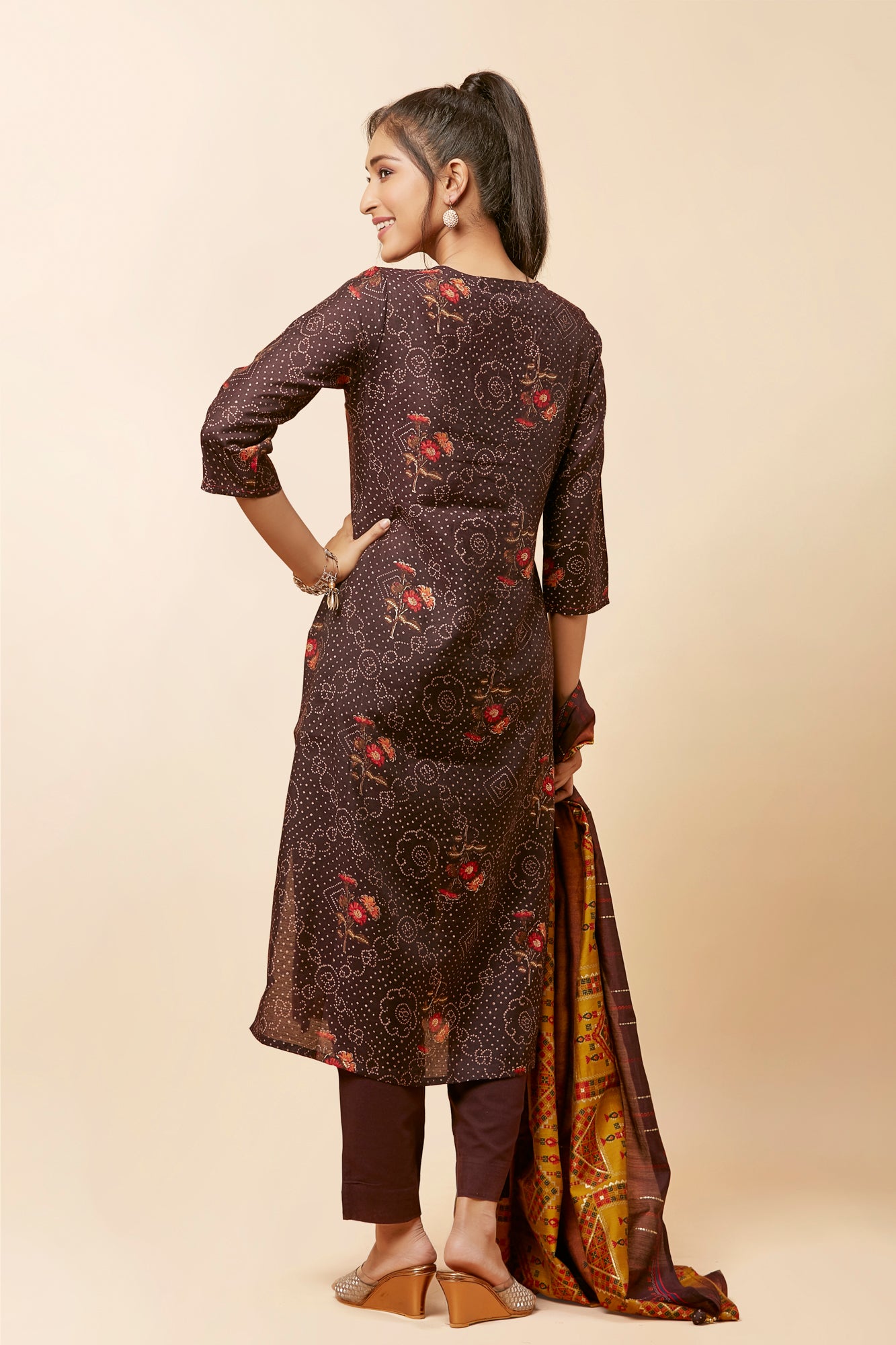 Urban Mystic Bandhani Print Floral Kurta Set With Light Embroidery