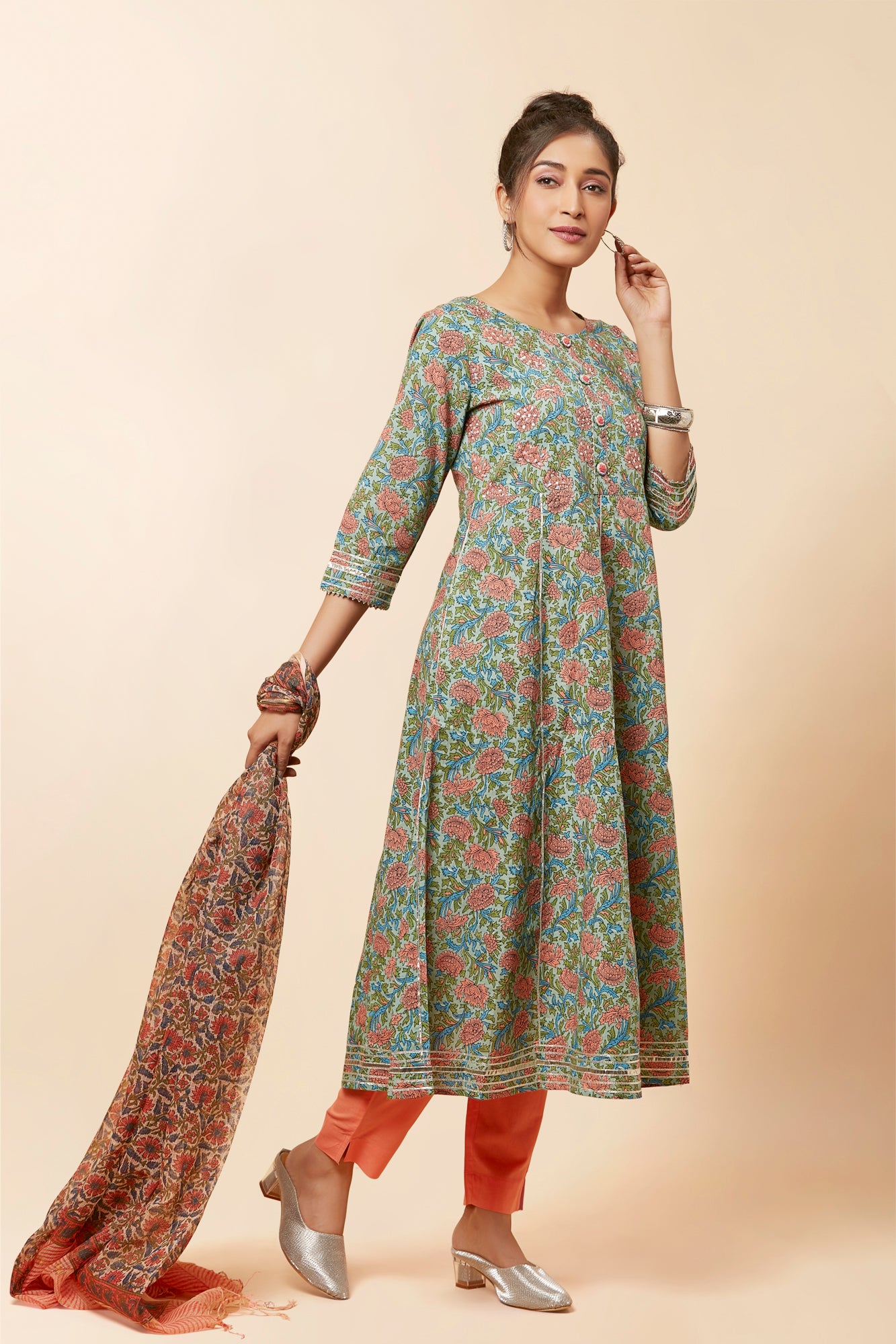Urban Mystic Green Floral Print Flared Style Kurta Set
