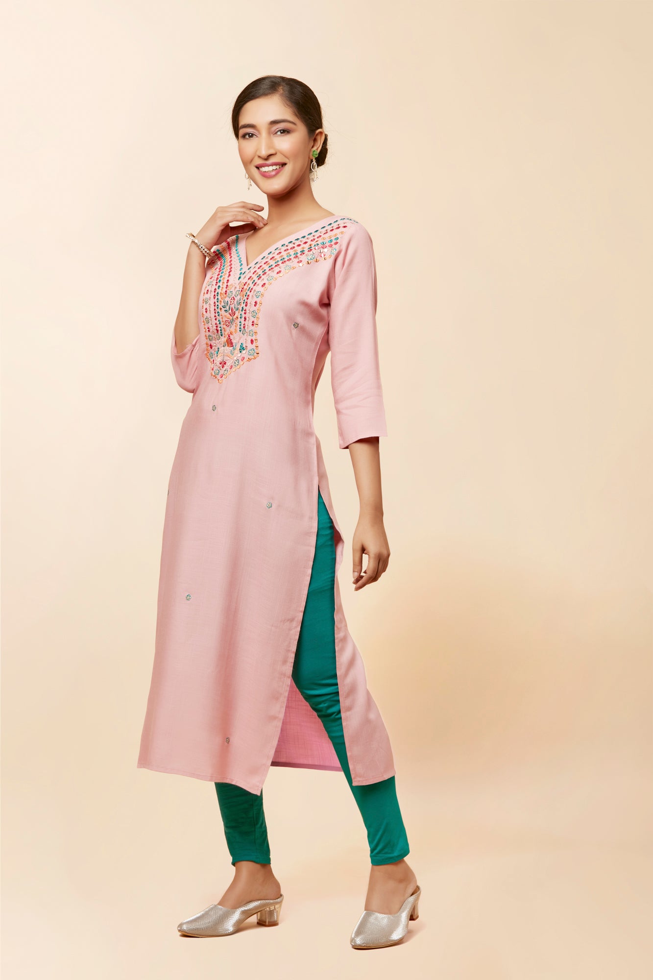 Urban Mystic Light Pink Rayon Fabric Mirror Work Kurta