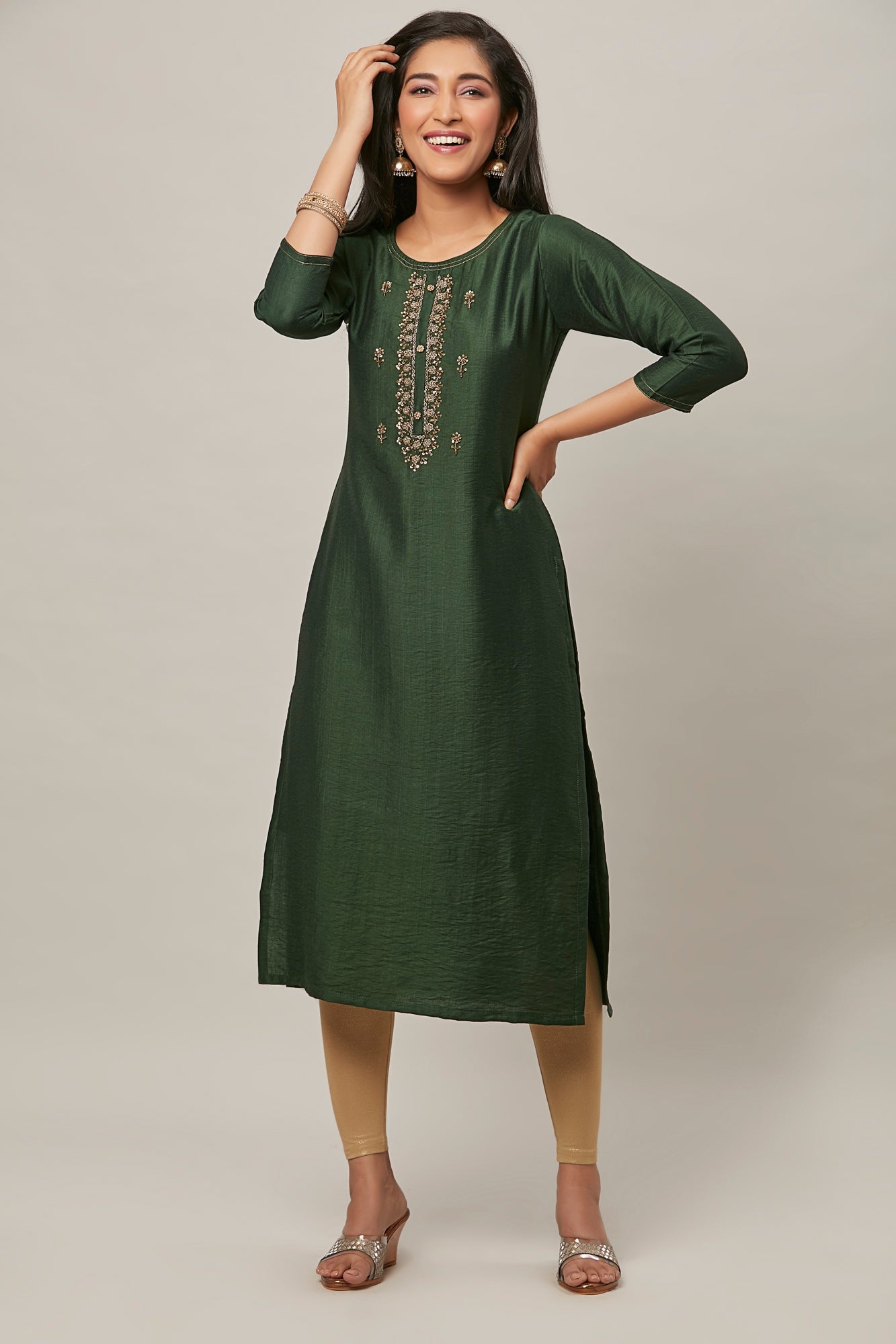 Urban Mystic Dark Green Embroidered Work Straight Kurta