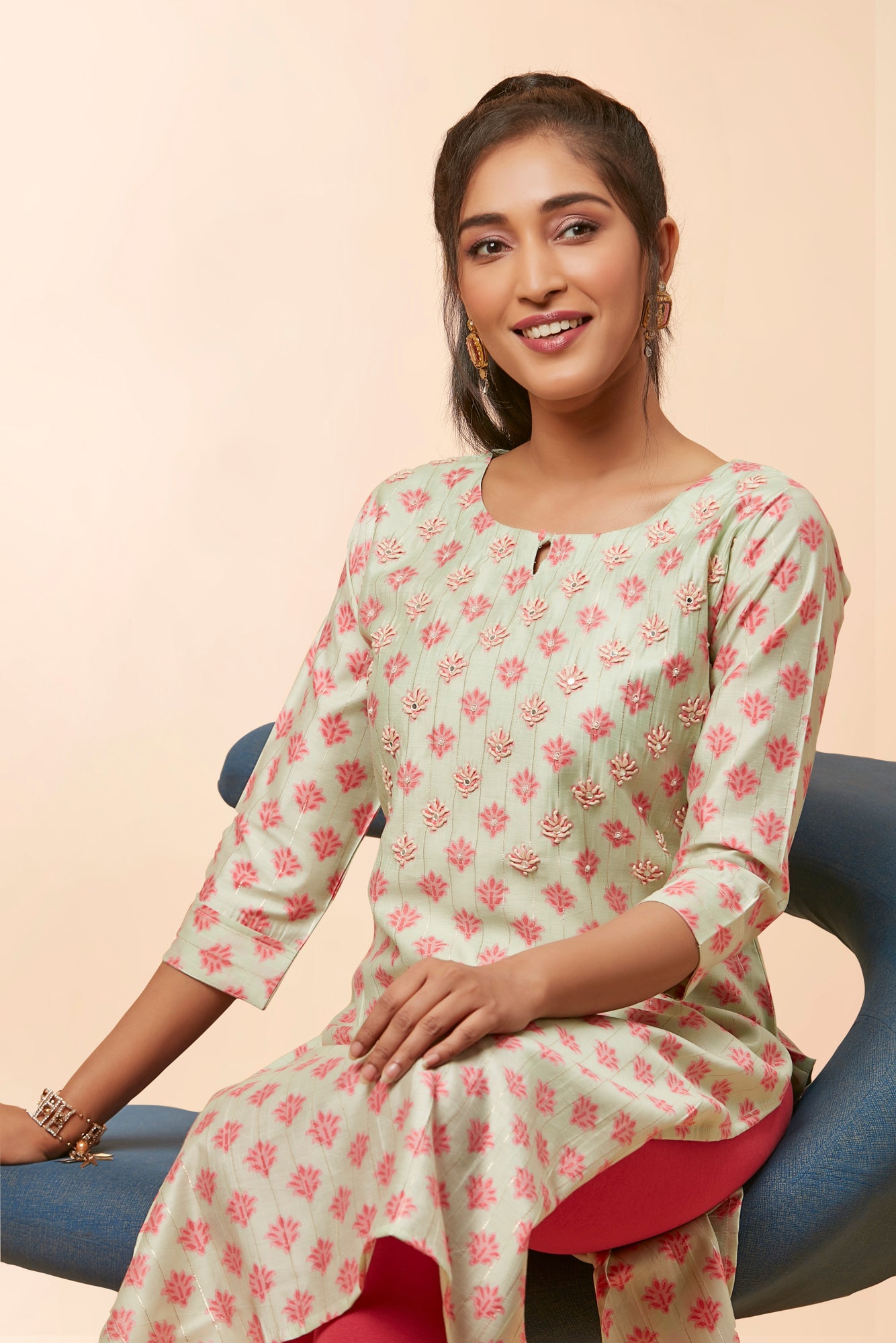Urban Mystic Light Green Straight Cut Printed Kurta