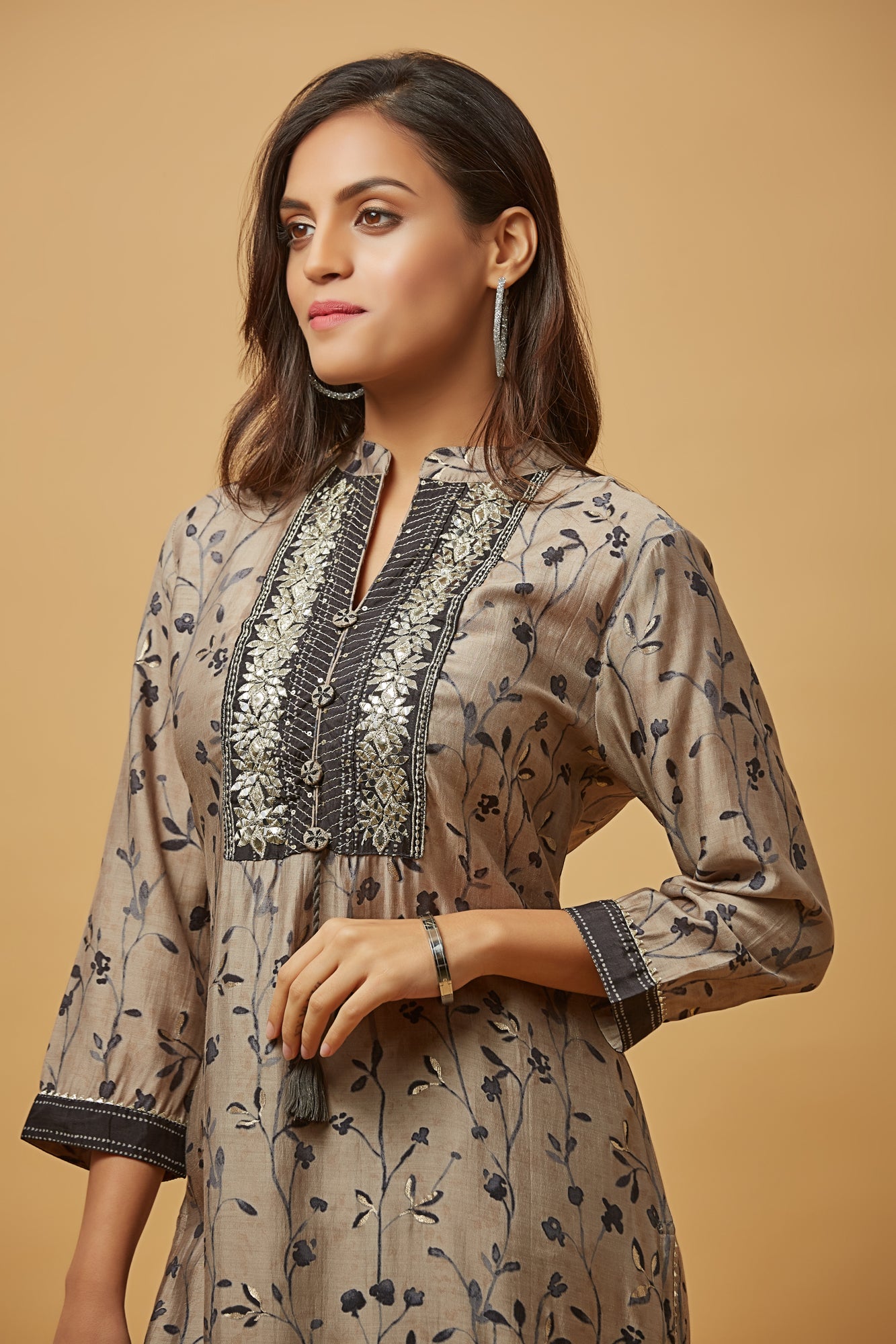 Urban Mystic Grey Printed Silk Kurti Pant Set With Dupatta