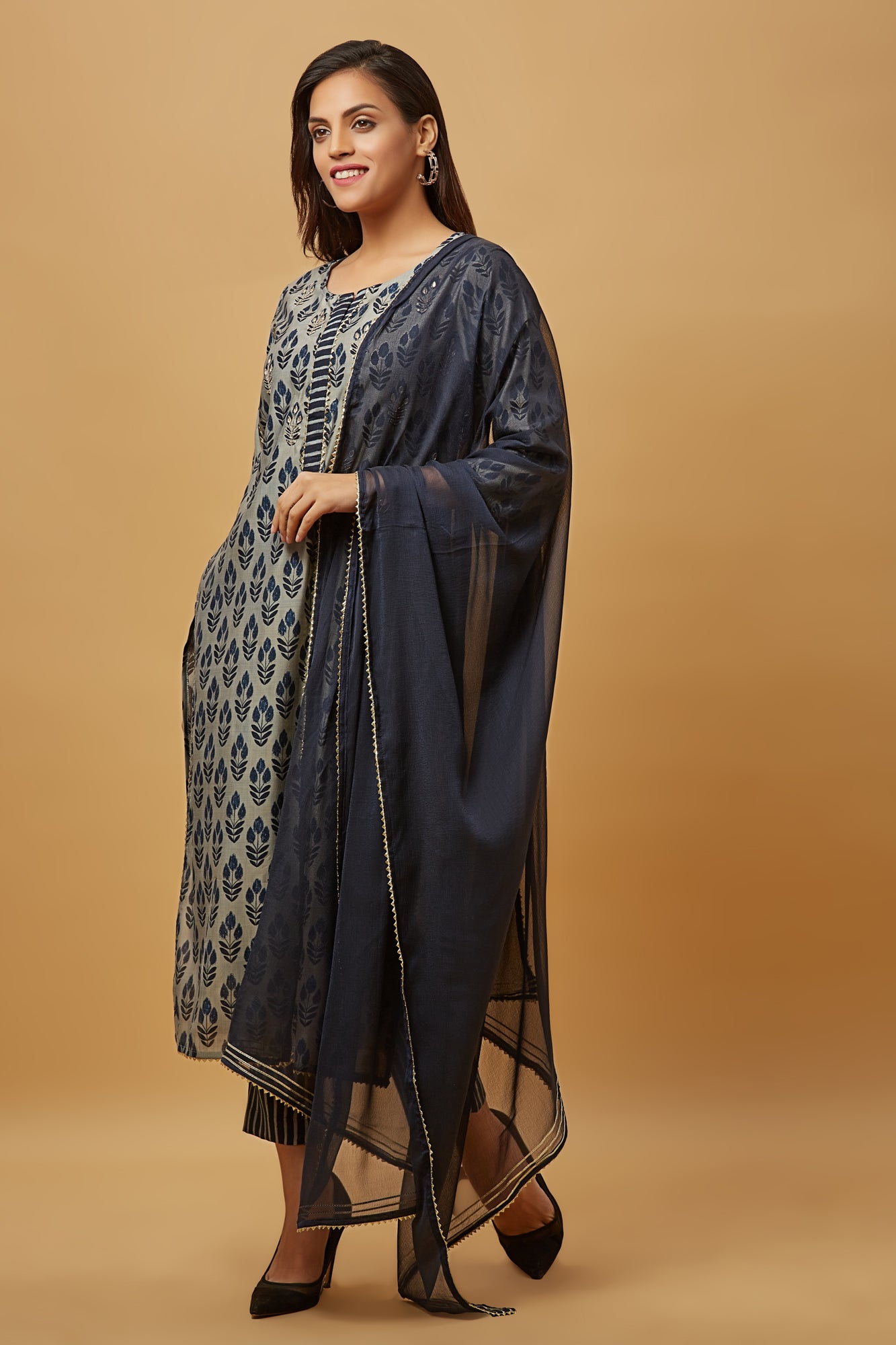 Urban Mystic Blue Embroidered Kurti Pant Set With Duptta